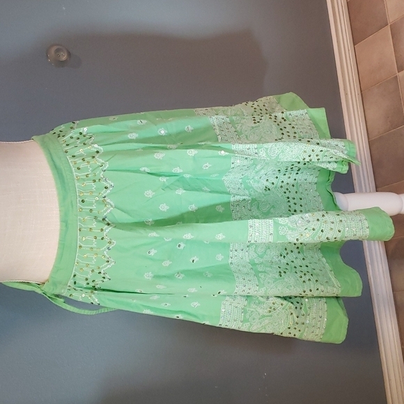 Boston Proper sequin, paisley print pale green midi circle tie waist ski… - Picture 5 of 9
